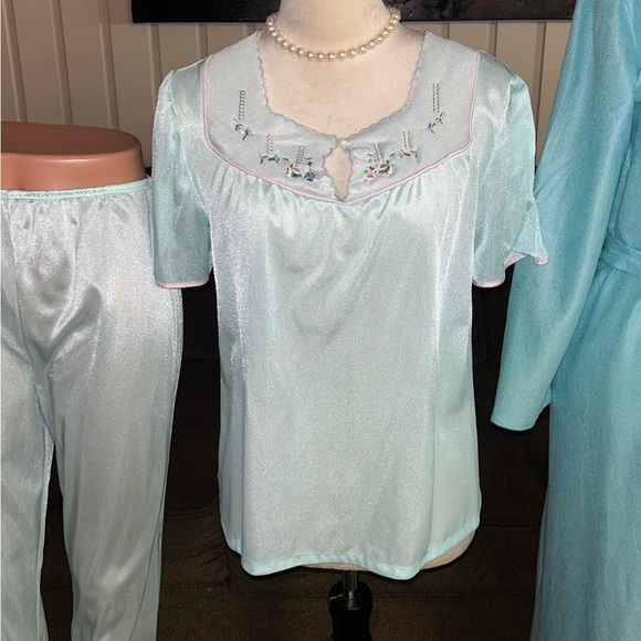 Lady Ronte~Vintage Turquoise Size Medium 3 Piece Set W/ Robe & Pajamas - Picture 11 of 16